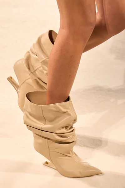 Look 39